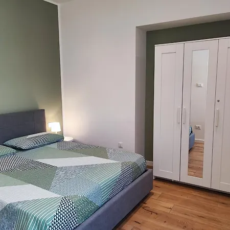 Tecla 4 Apartman